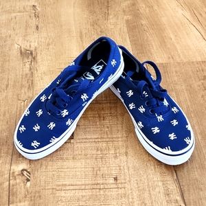 NEW YORK YANKEES shoes (VANS)